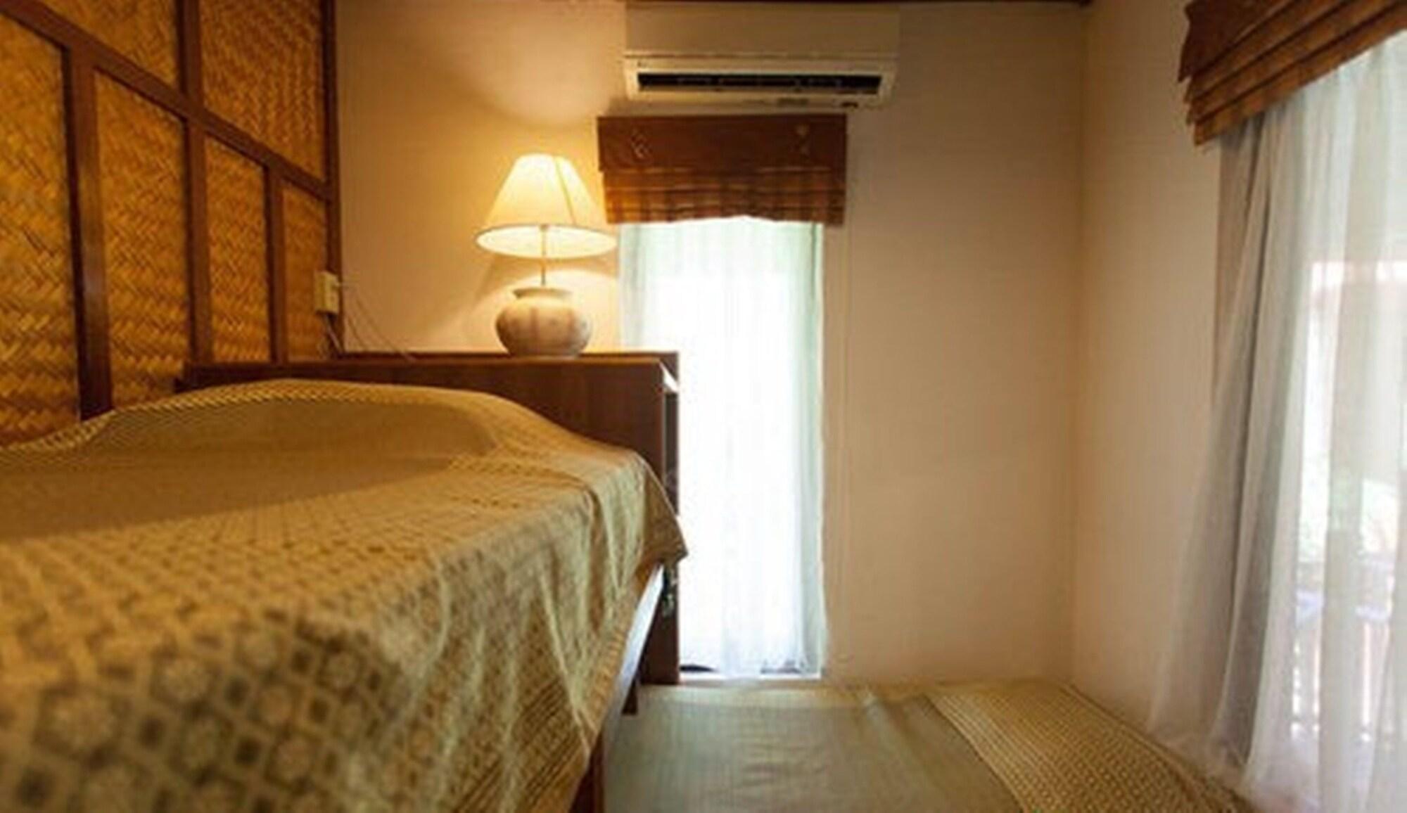 Coral Hotel Bangsaphan Bang Saphan Ngoại thất bức ảnh