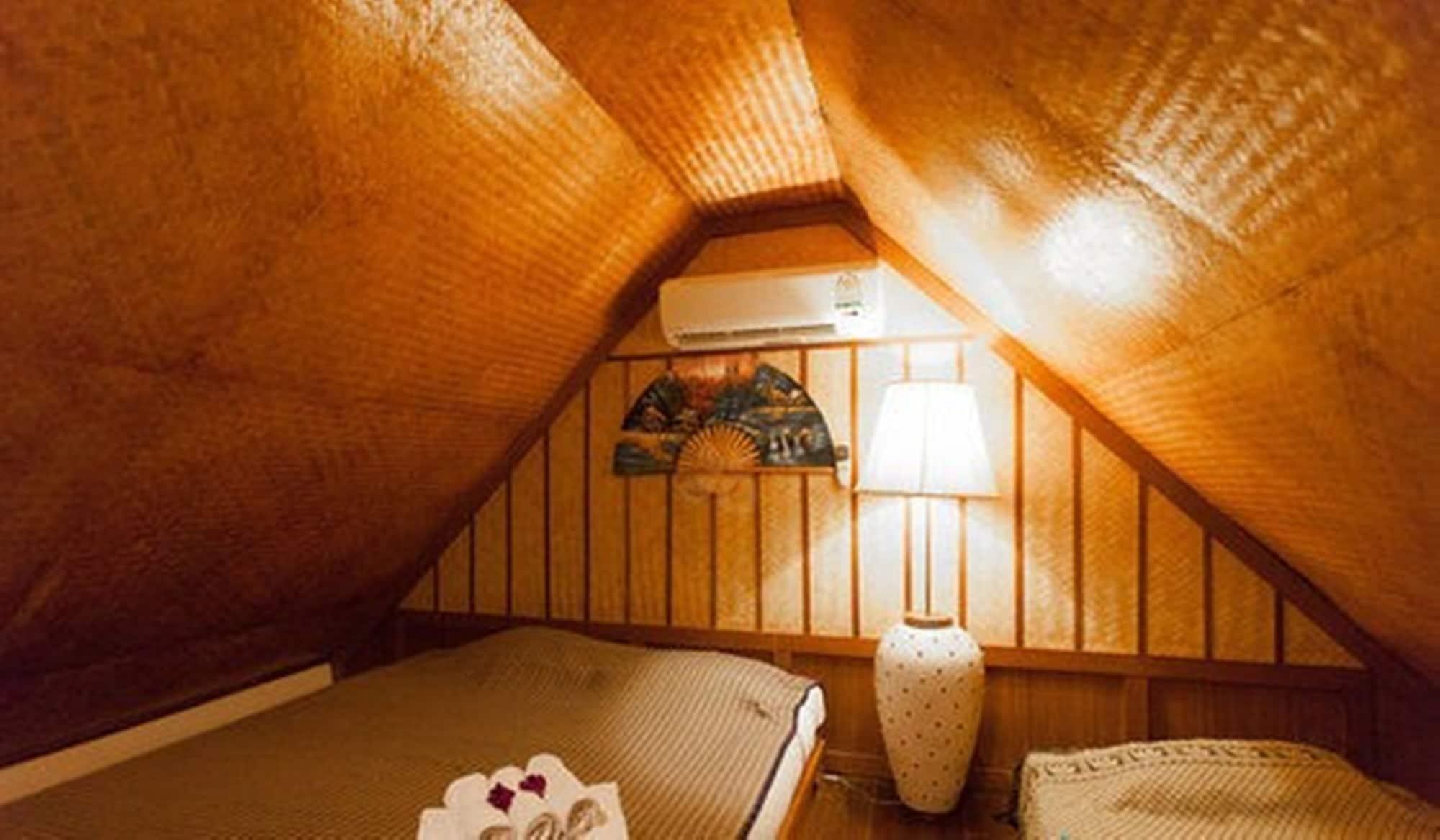 Coral Hotel Bangsaphan Bang Saphan Ngoại thất bức ảnh
